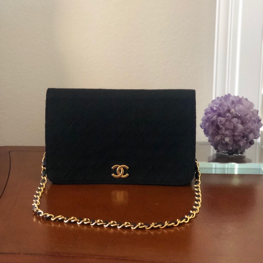 Vintage CHANEL Quilted Jersey classic Flap handbag